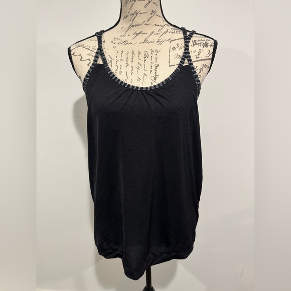 Athleta Cobra Dot Invigorate Tank Top Black Gray stripe Size Large - Picture 8 of 8